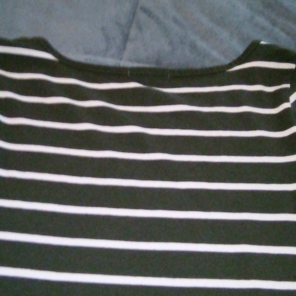 Ladies Heart 💓 Hips Dress - Picture 5 of 6